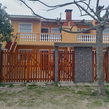 Departamento San Bernardo Familia Apartment Luaran gambar
